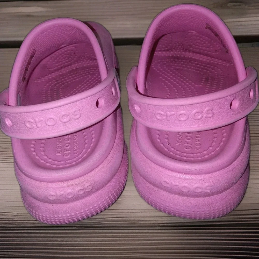 Crocs Classic Crush Clog‎ Pink Sz C13 Platform Shoes Iconic Girls 13